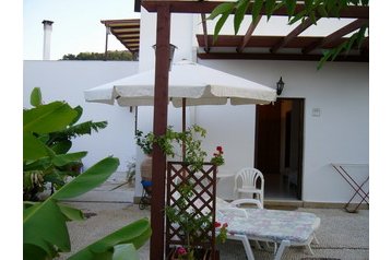 Grèce Privát Líndos, Extérieur